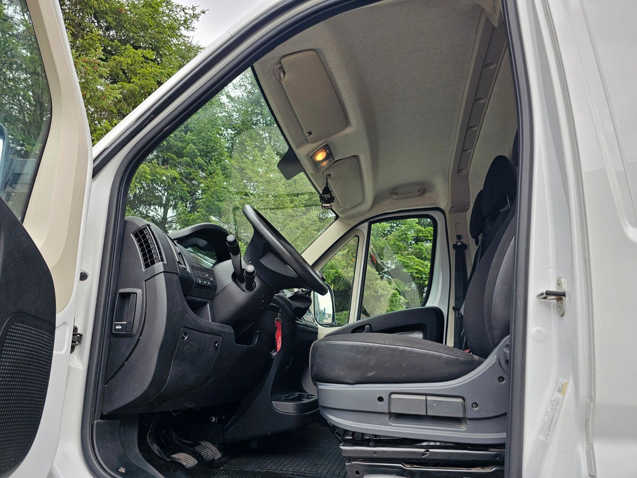 הַחכָּרָה  Opel MOVANO DUCATO L3H2 erst 35tkm Leichter unfall Opel MOVANO DUCATO L3H2 erst 35tkm Leichter unfall: תמונה 8