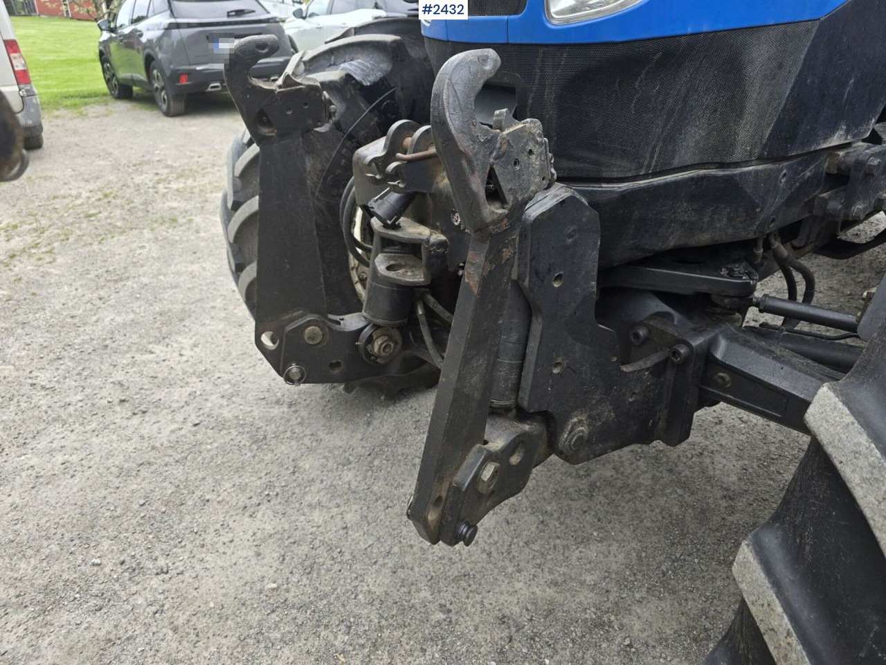 טרקטור חקלאי New Holland TS 125A med Frontlastare: תמונה 18