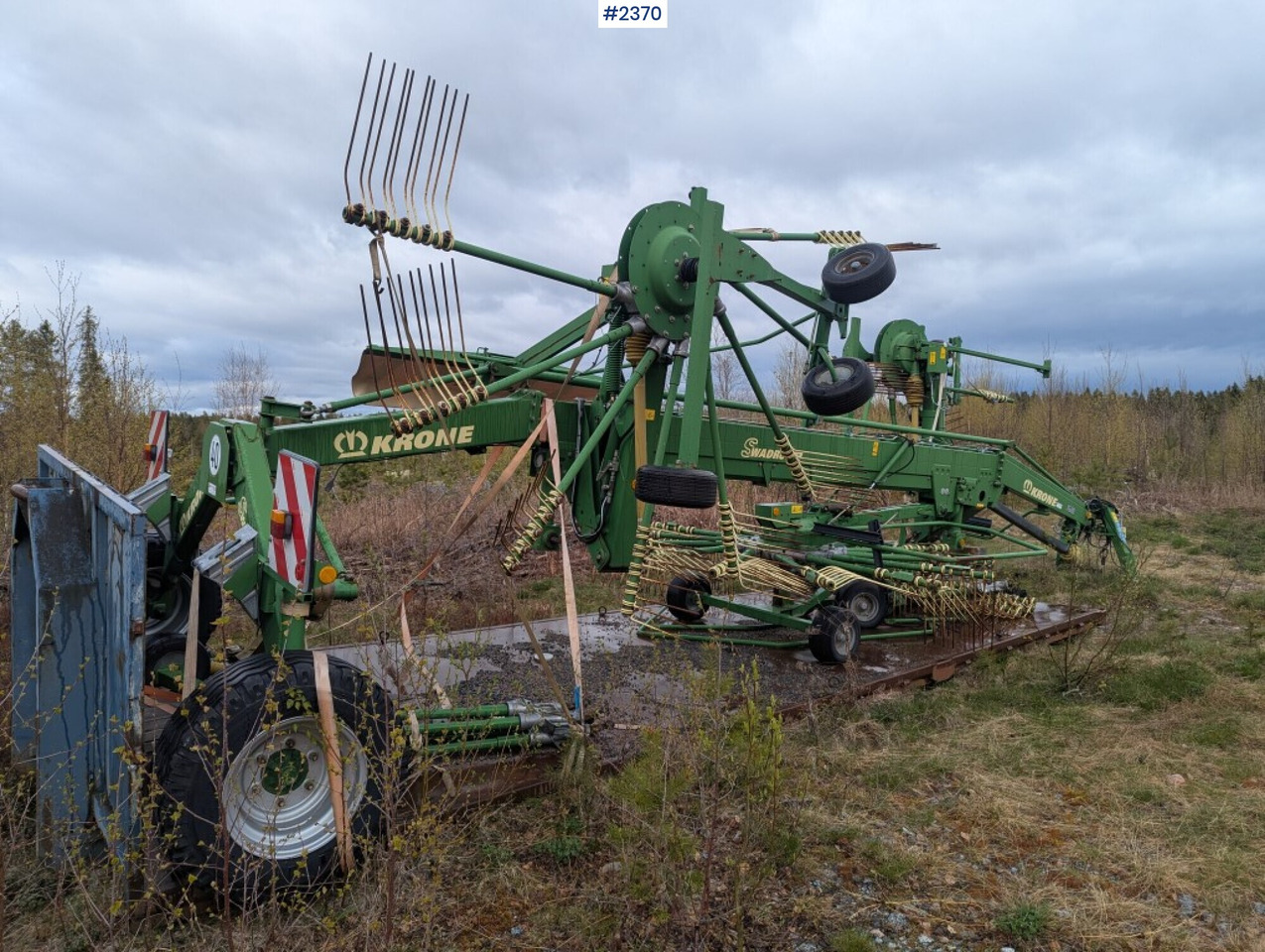 Rotary Rake Krone Swadro 1010 - ציוד חציר ומספוא: תמונה 3 Rotary Rake Krone Swadro 1010 - ציוד חציר ומספוא: תמונה 3