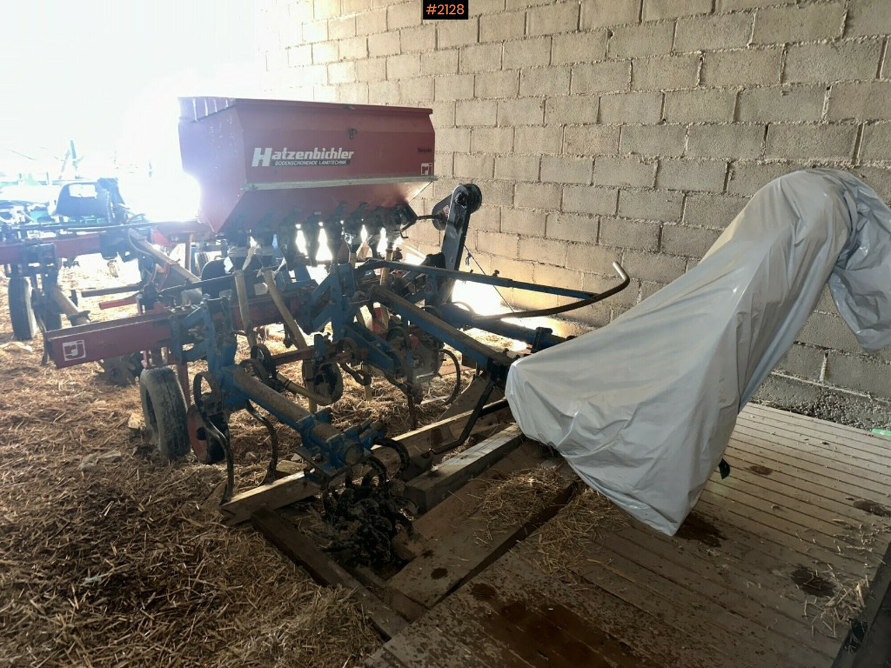 Row crop cleaner Hatzenbichler with fertilizer - ציוד עיבוד קרקע: תמונה 3 Row crop cleaner Hatzenbichler with fertilizer - ציוד עיבוד קרקע: תמונה 3