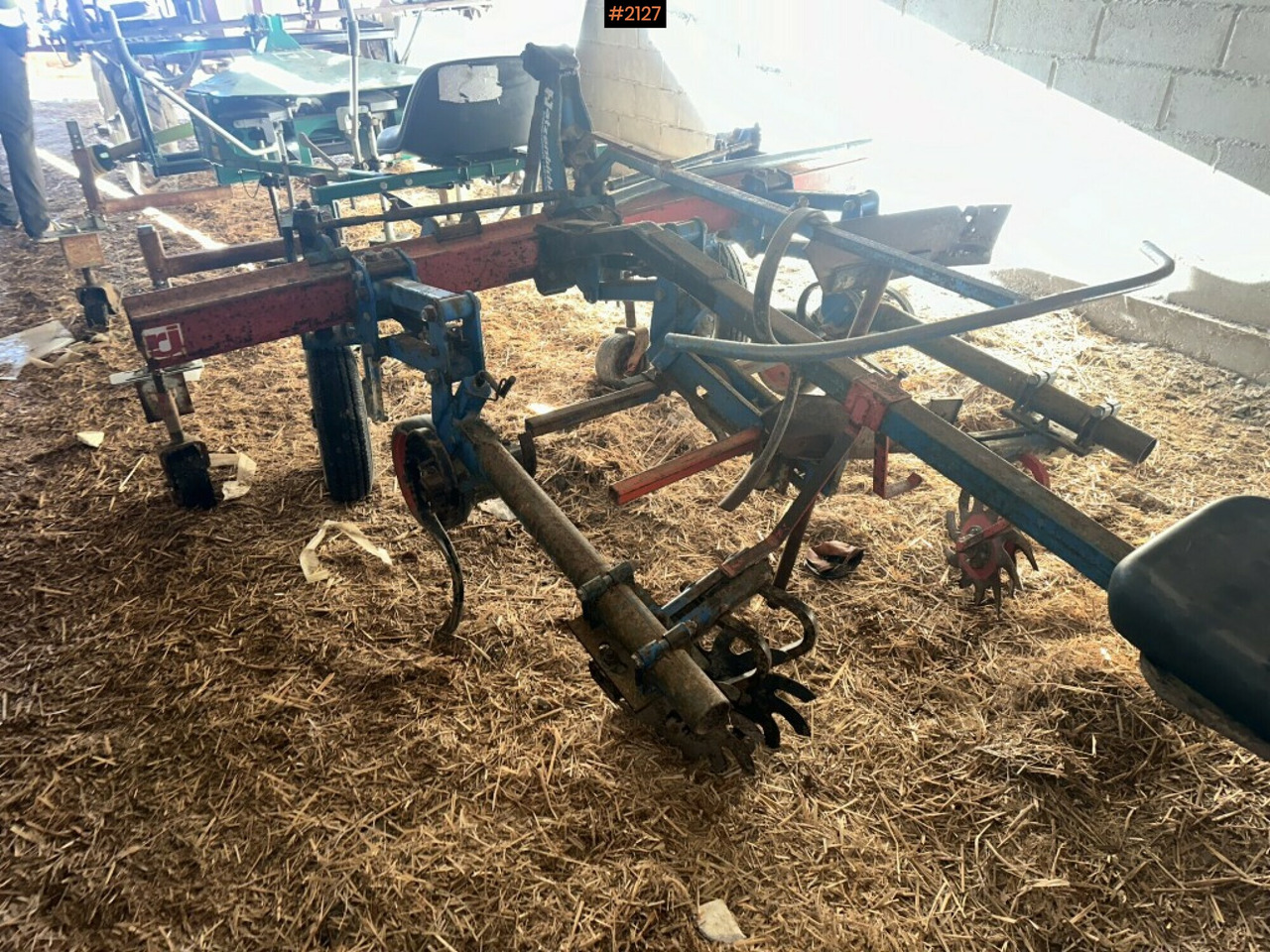 Row crop cleaner Hatzenbichler - ציוד עיבוד קרקע: תמונה 1 Row crop cleaner Hatzenbichler - ציוד עיבוד קרקע: תמונה 1