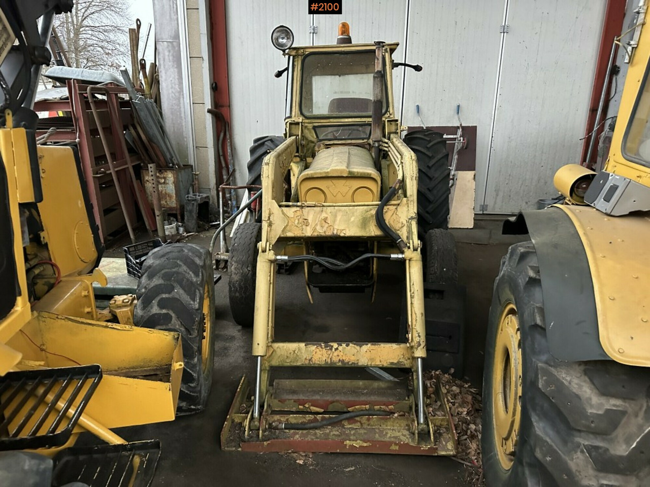 Tractor, 2 pcs Massey Ferguson 205 and 203 - טרקטור חקלאי: תמונה 2 Tractor, 2 pcs Massey Ferguson 205 and 203 - טרקטור חקלאי: תמונה 2