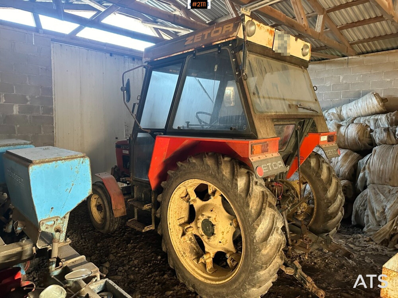 Tractor Zetor 5211 - טרקטור חקלאי: תמונה 3 Tractor Zetor 5211 - טרקטור חקלאי: תמונה 3