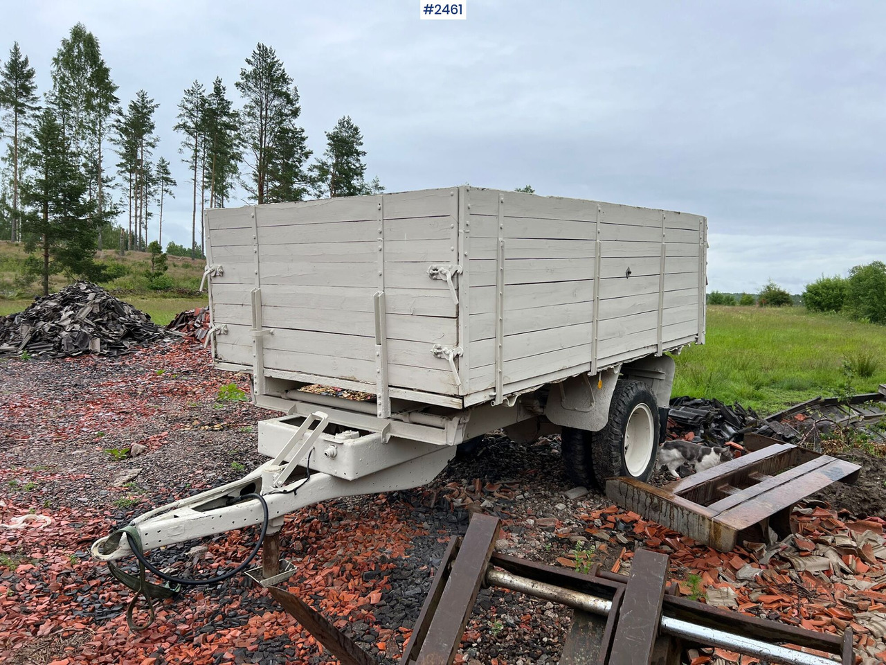 Tractor trailer with tipper - קרון נגרר עם מזהיר: תמונה 2 Tractor trailer with tipper - קרון נגרר עם מזהיר: תמונה 2