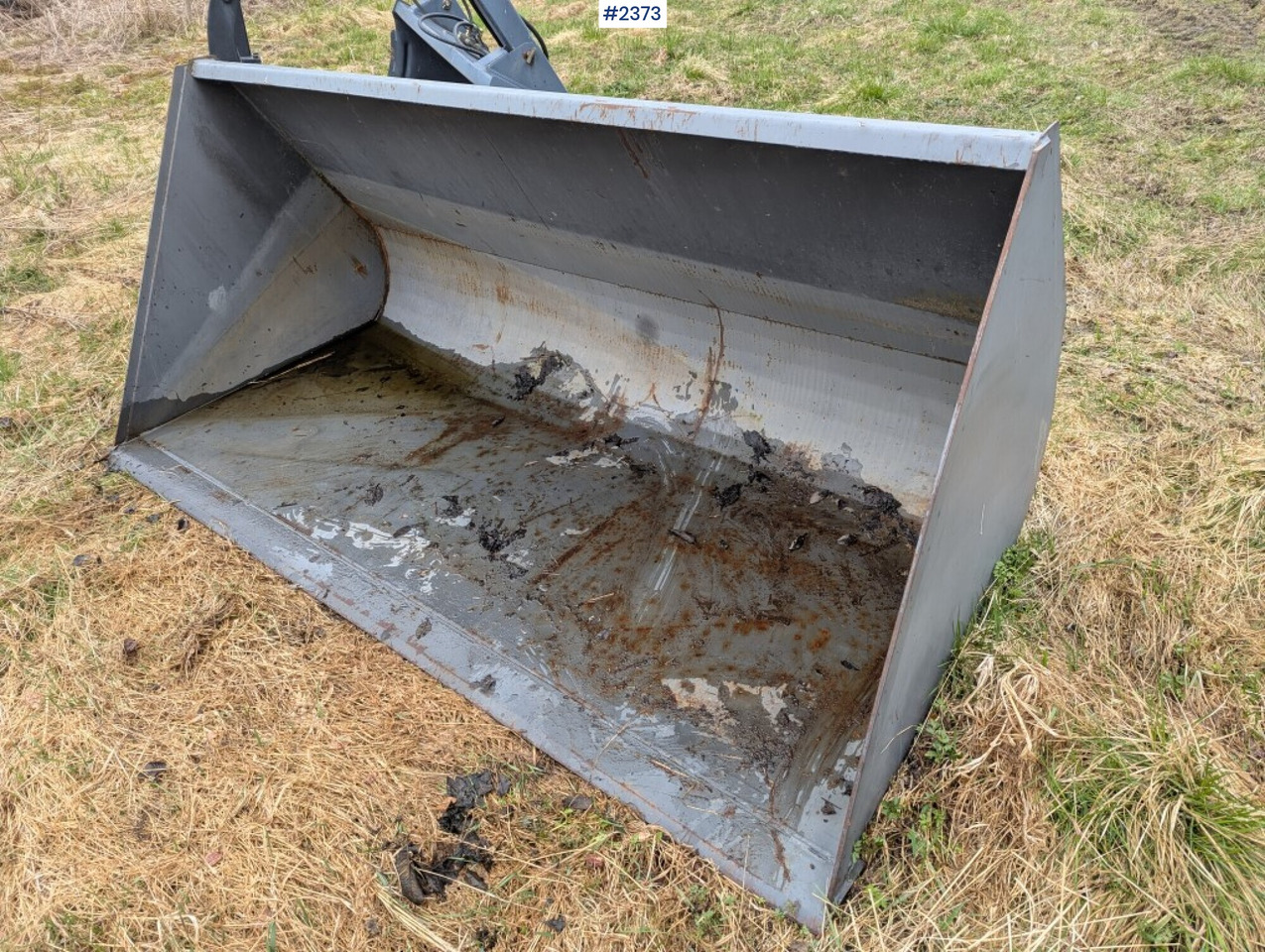 Universal bucket Norje Euro mount (unused) - דלי מעמיס עבור מכונת בנייה: תמונה 4 Universal bucket Norje Euro mount (unused) - דלי מעמיס עבור מכונת בנייה: תמונה 4