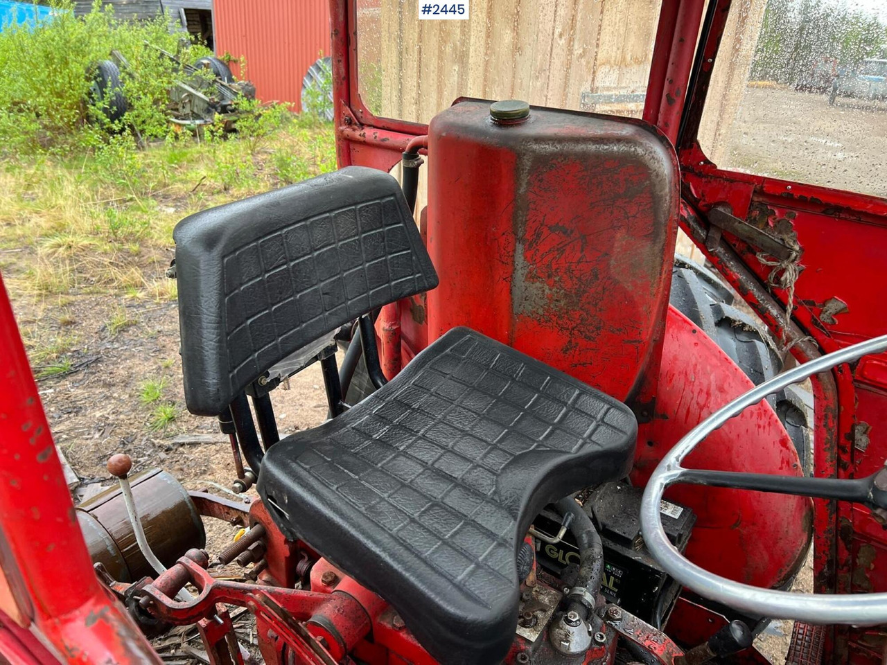 טרקטור חקלאי VALMET 565 Tractor with bucket: תמונה 15