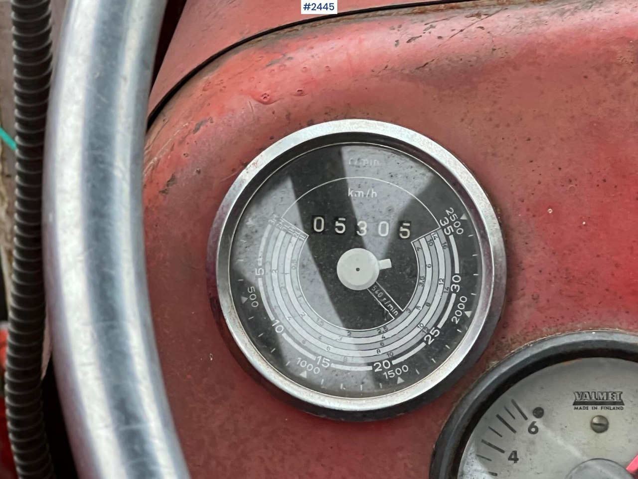 טרקטור חקלאי VALMET 565 Tractor with bucket: תמונה 10