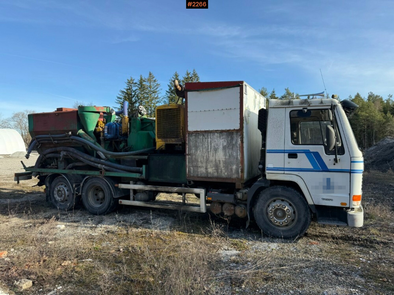 Volvo FL10 6x2 with mobile grain mill - משאית: תמונה 4 Volvo FL10 6x2 with mobile grain mill - משאית: תמונה 4