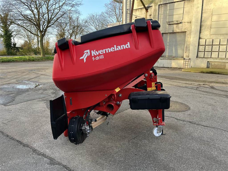 Kverneland F Drill Maxi 2200 Liter - מקדחת זריעה משולבת: תמונה 3 Kverneland F Drill Maxi 2200 Liter - מקדחת זריעה משולבת: תמונה 3