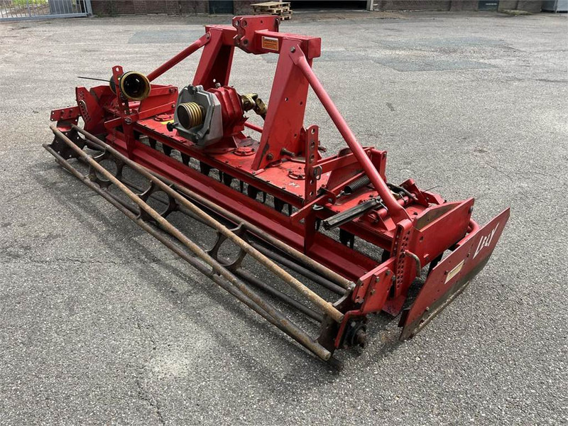 Lely 300-22 - משדדת כוח: תמונה 4 Lely 300-22 - משדדת כוח: תמונה 4