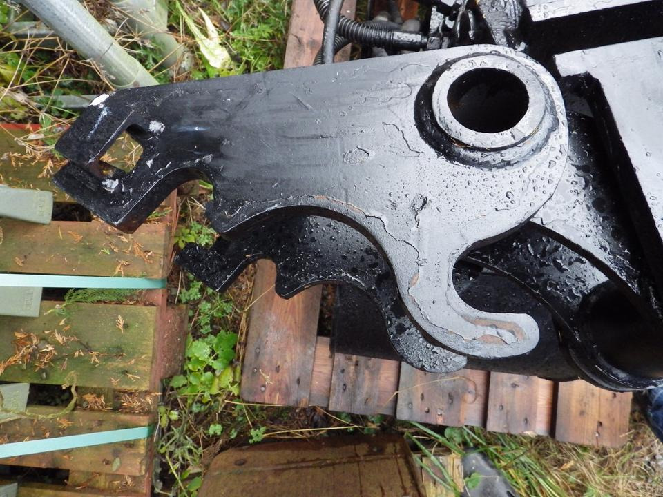 Greifer für Minibagger 40 cm für Verachtert CW05 (MWST ausweis.) - דלי מכל קונכיה עבור מכונת בנייה: תמונה 3 Greifer für Minibagger 40 cm für Verachtert CW05 (MWST ausweis.) - דלי מכל קונכיה עבור מכונת בנייה: תמונה 3