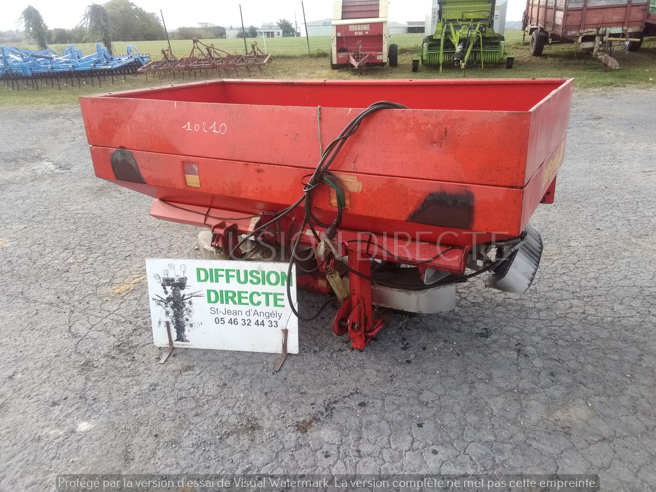 AGRAM DISTRIBUTEUR D'ENGRAIS JET SPREAD 281 - מפזרת דשן: תמונה 1 AGRAM DISTRIBUTEUR D'ENGRAIS JET SPREAD 281 - מפזרת דשן: תמונה 1