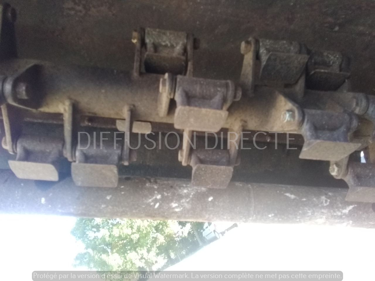 BOMFORD EPAREUSE GT 4689 - מכונות אחרות: תמונה 5 BOMFORD EPAREUSE GT 4689 - מכונות אחרות: תמונה 5