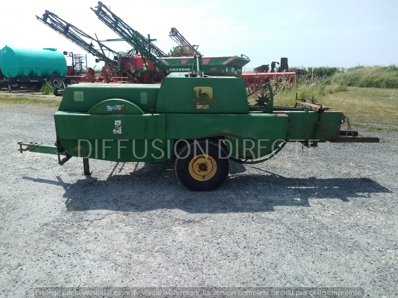 JOHN DEERE PRESSE MOYENNE DENSITE 332 - מכונת צרור עגולה: תמונה 2 JOHN DEERE PRESSE MOYENNE DENSITE 332 - מכונת צרור עגולה: תמונה 2