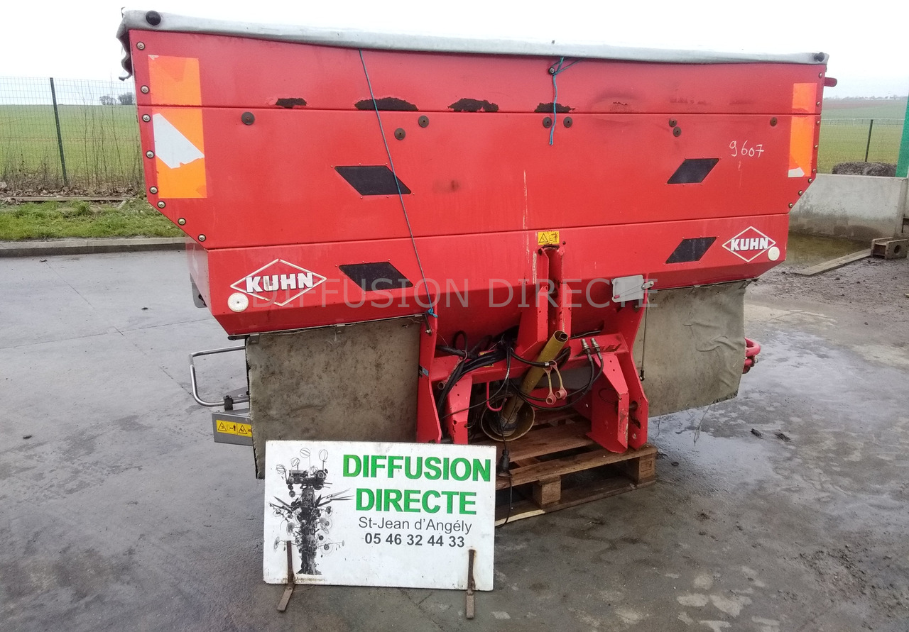 KUHN DISTRIBUTEUR D'ENGRAIS MDS 1141 - מפזרת דשן: תמונה 1 KUHN DISTRIBUTEUR D'ENGRAIS MDS 1141 - מפזרת דשן: תמונה 1