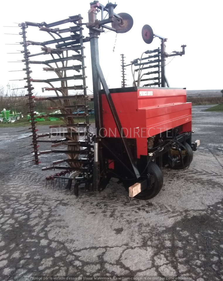 ROGER SEMOIR EN LIGNE 8 M/54 - מקדחת זרעים: תמונה 2 ROGER SEMOIR EN LIGNE 8 M/54 - מקדחת זרעים: תמונה 2