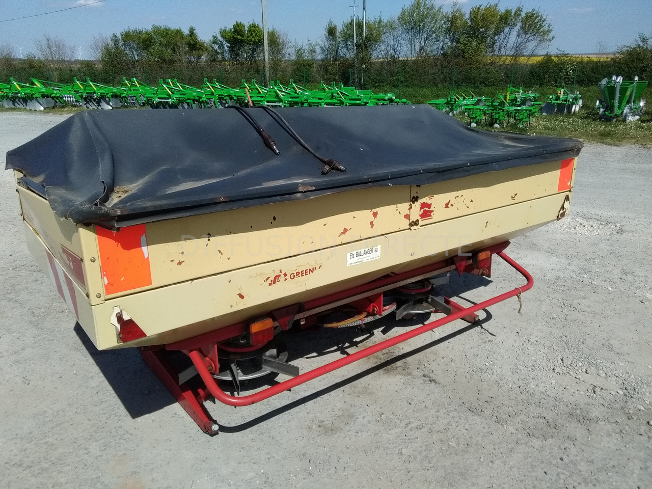 VICON DISTRIBUTEUR D'ENGRAIS GREENLAND - מפזרת דשן: תמונה 2 VICON DISTRIBUTEUR D'ENGRAIS GREENLAND - מפזרת דשן: תמונה 2