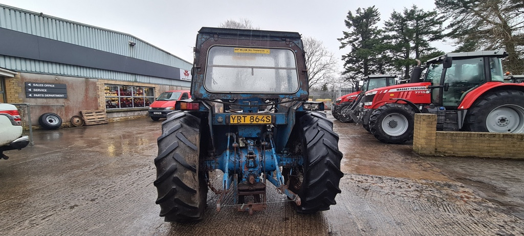 Ford 4600 - טרקטור חקלאי: תמונה 3 Ford 4600 - טרקטור חקלאי: תמונה 3