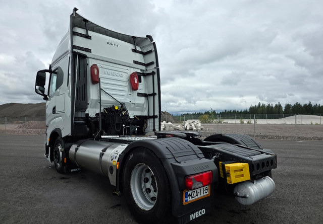 IvecoS-Way 460 4x2 LNG / LBG - יחידת טרקטור: תמונה 3 IvecoS-Way 460 4x2 LNG / LBG - יחידת טרקטור: תמונה 3