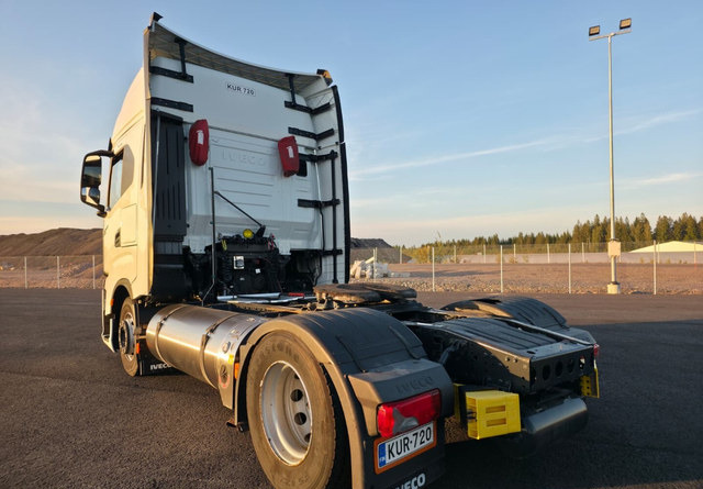 IvecoS-Way 460 4x2 LNG / LBG - יחידת טרקטור: תמונה 3 IvecoS-Way 460 4x2 LNG / LBG - יחידת טרקטור: תמונה 3