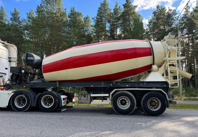 Liebherr12m3 Perävaunu - מערבל בטון סמיטרליילר: תמונה 1 Liebherr12m3 Perävaunu - מערבל בטון סמיטרליילר: תמונה 1