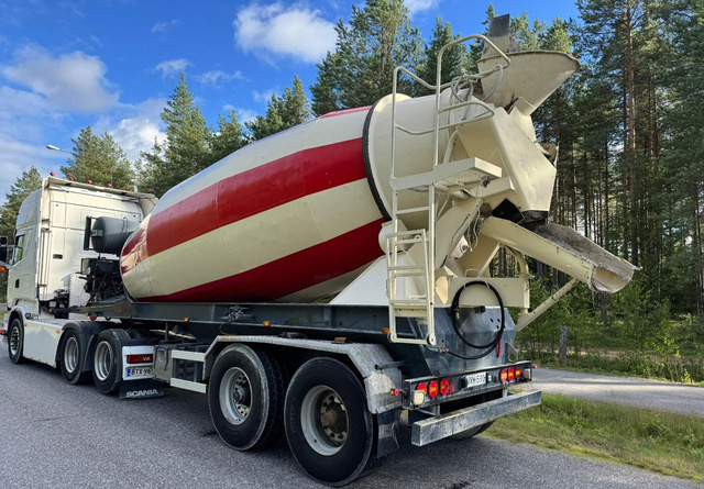 Liebherr12m3 Perävaunu - מערבל בטון סמיטרליילר: תמונה 2 Liebherr12m3 Perävaunu - מערבל בטון סמיטרליילר: תמונה 2