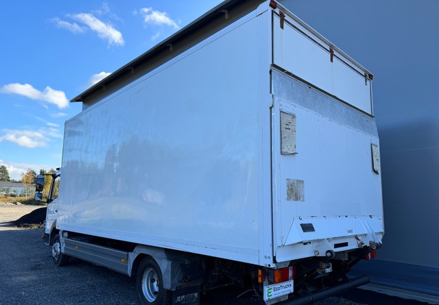 Mercedes-BenzAtego kaappi + perälauta - משאית תיבה: תמונה 3 Mercedes-BenzAtego kaappi + perälauta - משאית תיבה: תמונה 3