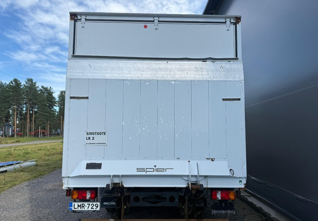 Mercedes-BenzAtego kaappi + perälauta - משאית תיבה: תמונה 4 Mercedes-BenzAtego kaappi + perälauta - משאית תיבה: תמונה 4