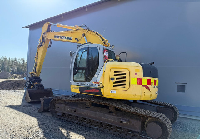 New HollandE235SR - מחפר סורק: תמונה 3 New HollandE235SR - מחפר סורק: תמונה 3