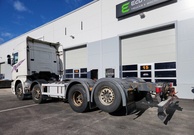 ScaniaR520 2+2 Alusta - משאית עם שלדת תא: תמונה 2 ScaniaR520 2+2 Alusta - משאית עם שלדת תא: תמונה 2