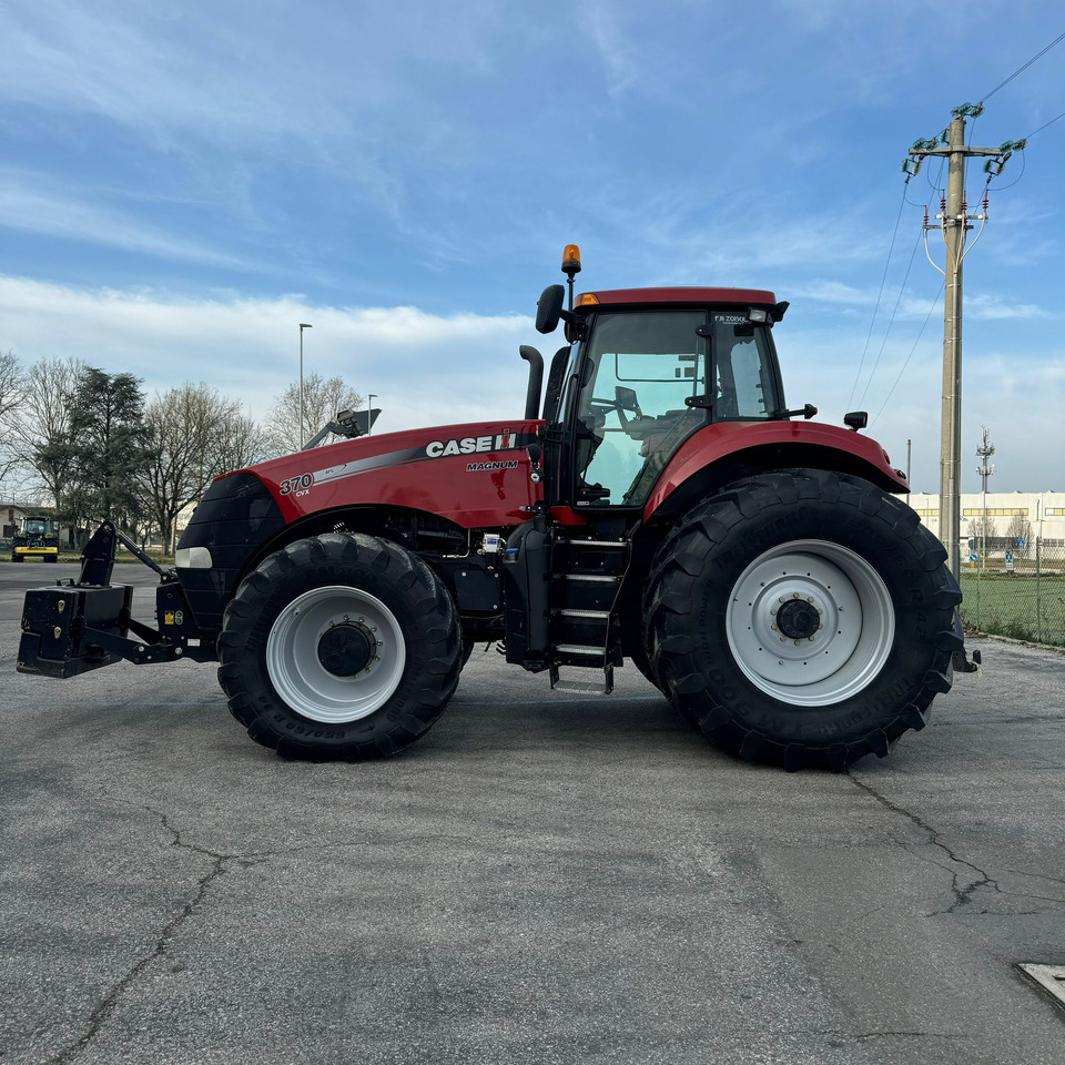 CASE MAGNUM 370 - טרקטור חקלאי: תמונה 2 CASE MAGNUM 370 - טרקטור חקלאי: תמונה 2