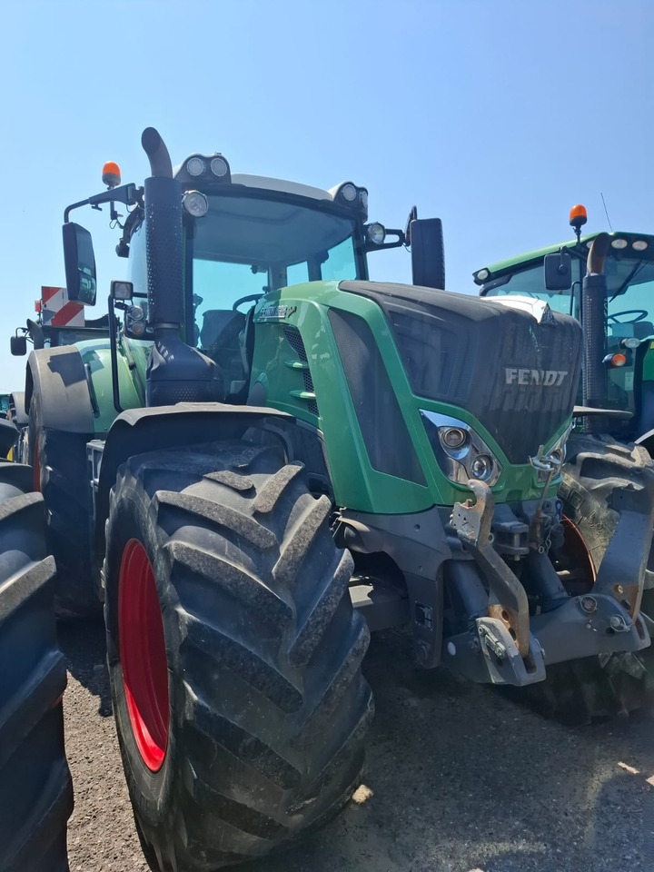 FENDT 828 VARIO PROFIPLUS - טרקטור חקלאי: תמונה 1 FENDT 828 VARIO PROFIPLUS - טרקטור חקלאי: תמונה 1