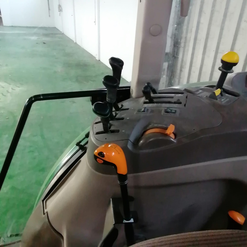 JOHN DEERE 5070 M - טרקטור חקלאי: תמונה 4 JOHN DEERE 5070 M - טרקטור חקלאי: תמונה 4