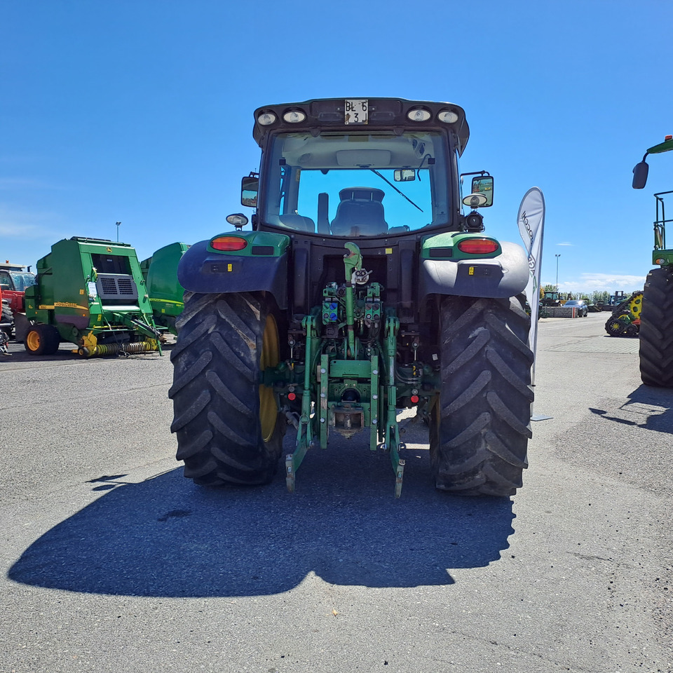 JOHN DEERE 6125R - טרקטור חקלאי: תמונה 4 JOHN DEERE 6125R - טרקטור חקלאי: תמונה 4