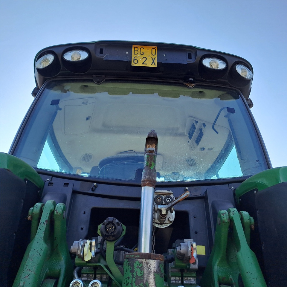JOHN DEERE 6210R - טרקטור חקלאי: תמונה 5 JOHN DEERE 6210R - טרקטור חקלאי: תמונה 5