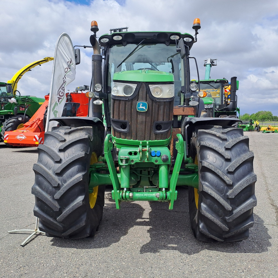 JOHN DEERE 6210R - טרקטור חקלאי: תמונה 3 JOHN DEERE 6210R - טרקטור חקלאי: תמונה 3