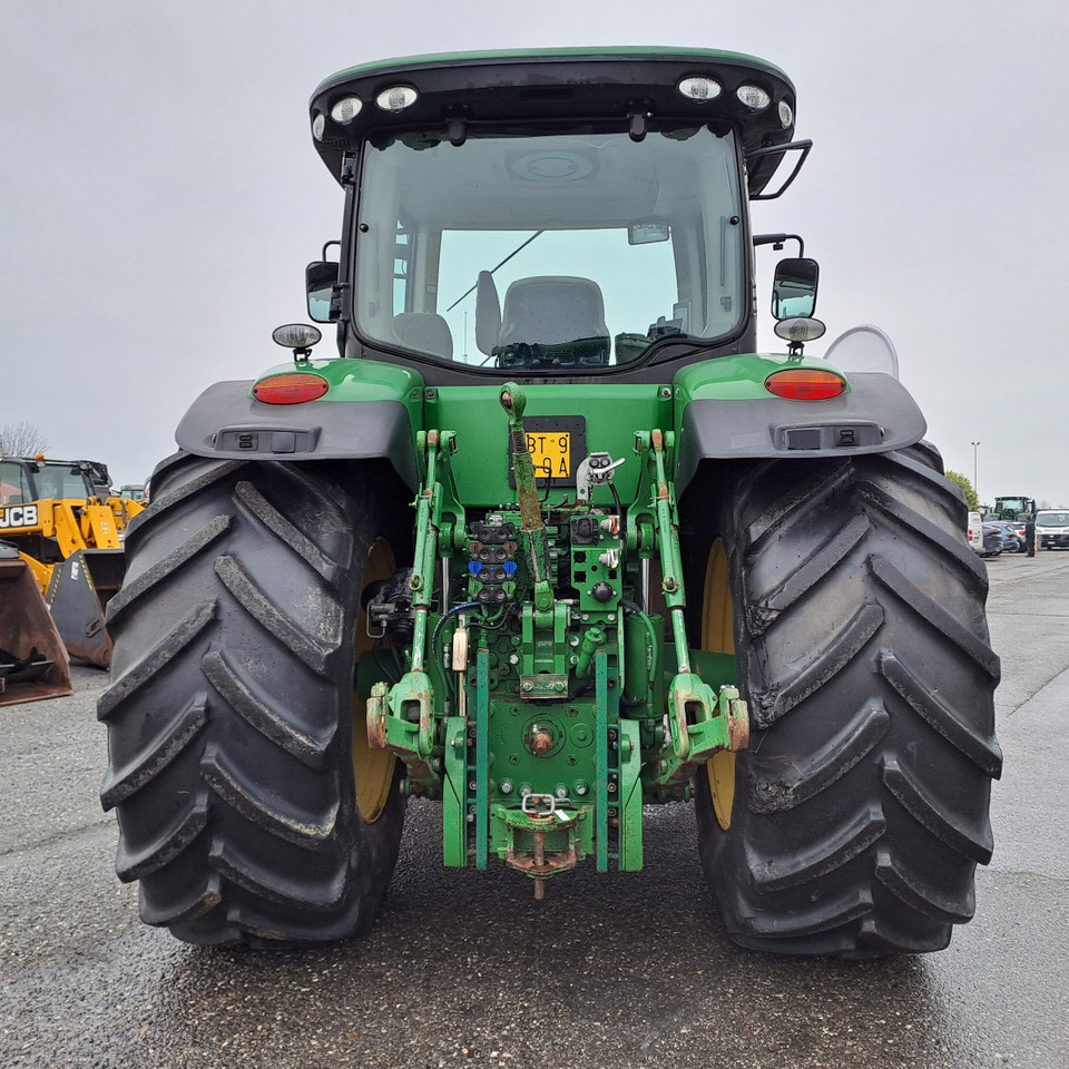 JOHN DEERE 7230R - ASTA AGRIBERTOCCHI - טרקטור חקלאי: תמונה 4 JOHN DEERE 7230R - ASTA AGRIBERTOCCHI - טרקטור חקלאי: תמונה 4