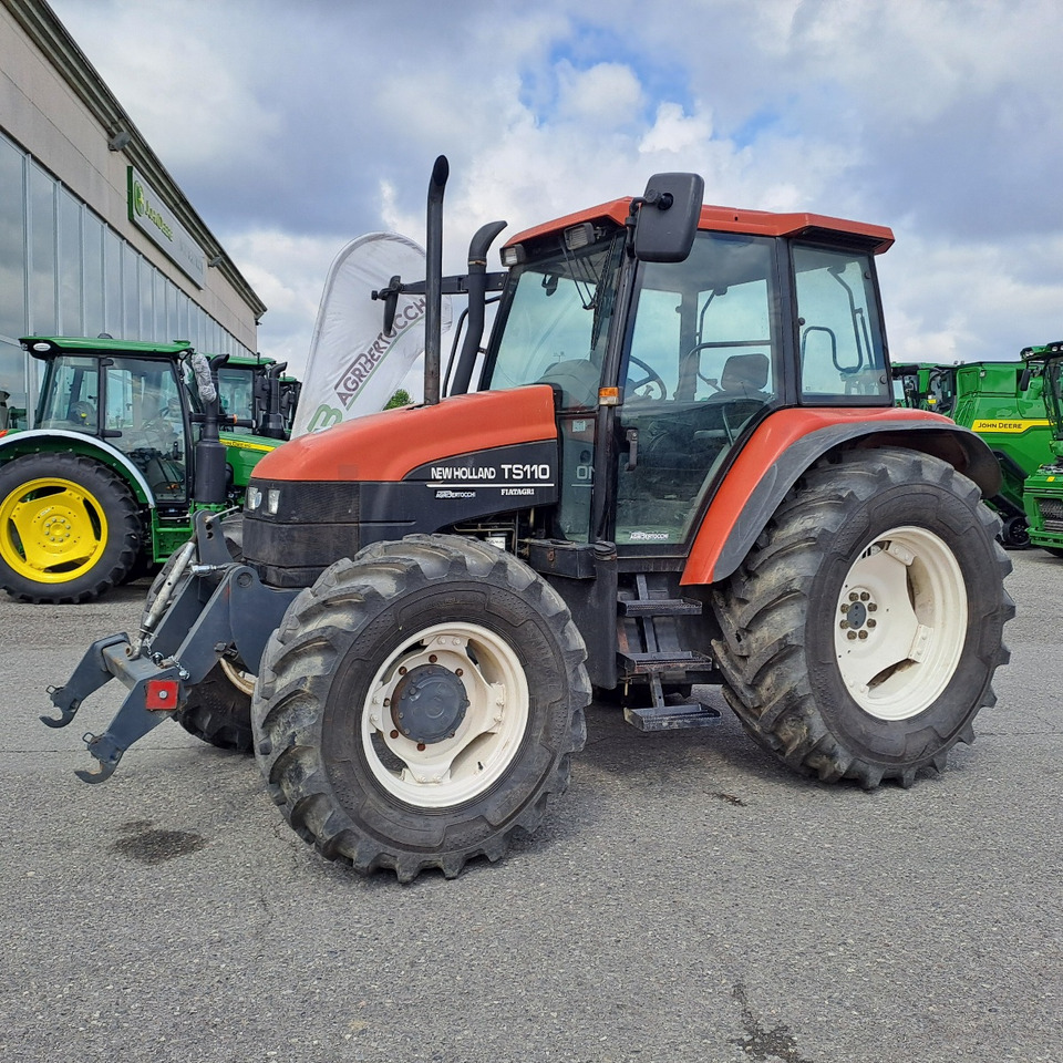 NEW HOLLAND FIATAGRI TS 110 - טרקטור חקלאי: תמונה 1 NEW HOLLAND FIATAGRI TS 110 - טרקטור חקלאי: תמונה 1