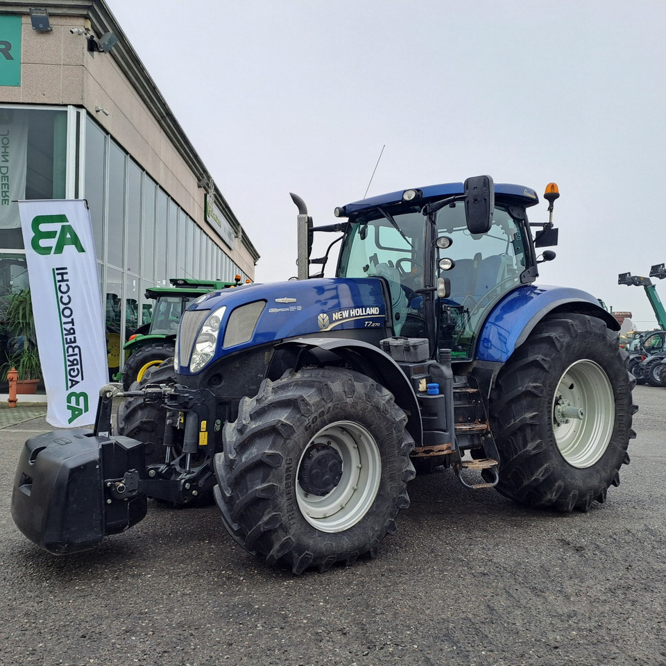 NEW HOLLAND T7.270 BLUEPOWER - טרקטור חקלאי: תמונה 1 NEW HOLLAND T7.270 BLUEPOWER - טרקטור חקלאי: תמונה 1
