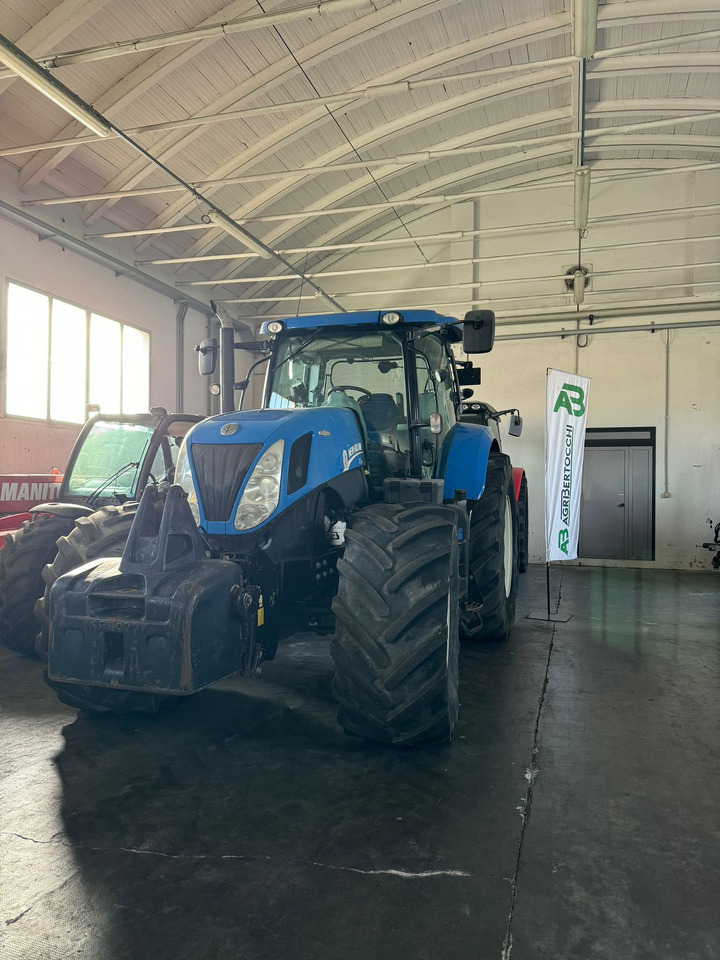 NEW HOLLAND T7 270 - טרקטור חקלאי: תמונה 2 NEW HOLLAND T7 270 - טרקטור חקלאי: תמונה 2