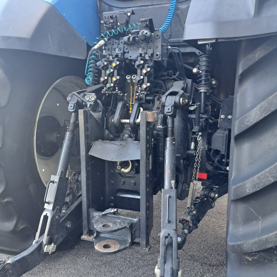 NEW HOLLAND T7 HD - טרקטור חקלאי: תמונה 5 NEW HOLLAND T7 HD - טרקטור חקלאי: תמונה 5