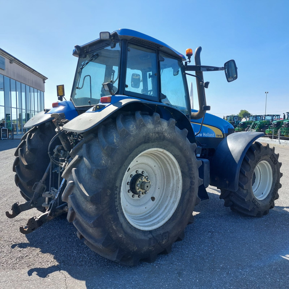 NEW HOLLAND TM 190 - טרקטור חקלאי: תמונה 5 NEW HOLLAND TM 190 - טרקטור חקלאי: תמונה 5