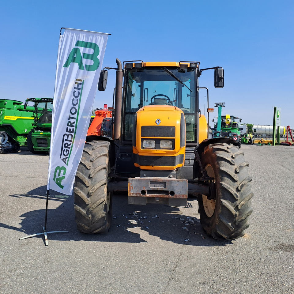 RENAULT ARES 720 RZ - טרקטור חקלאי: תמונה 2 RENAULT ARES 720 RZ - טרקטור חקלאי: תמונה 2