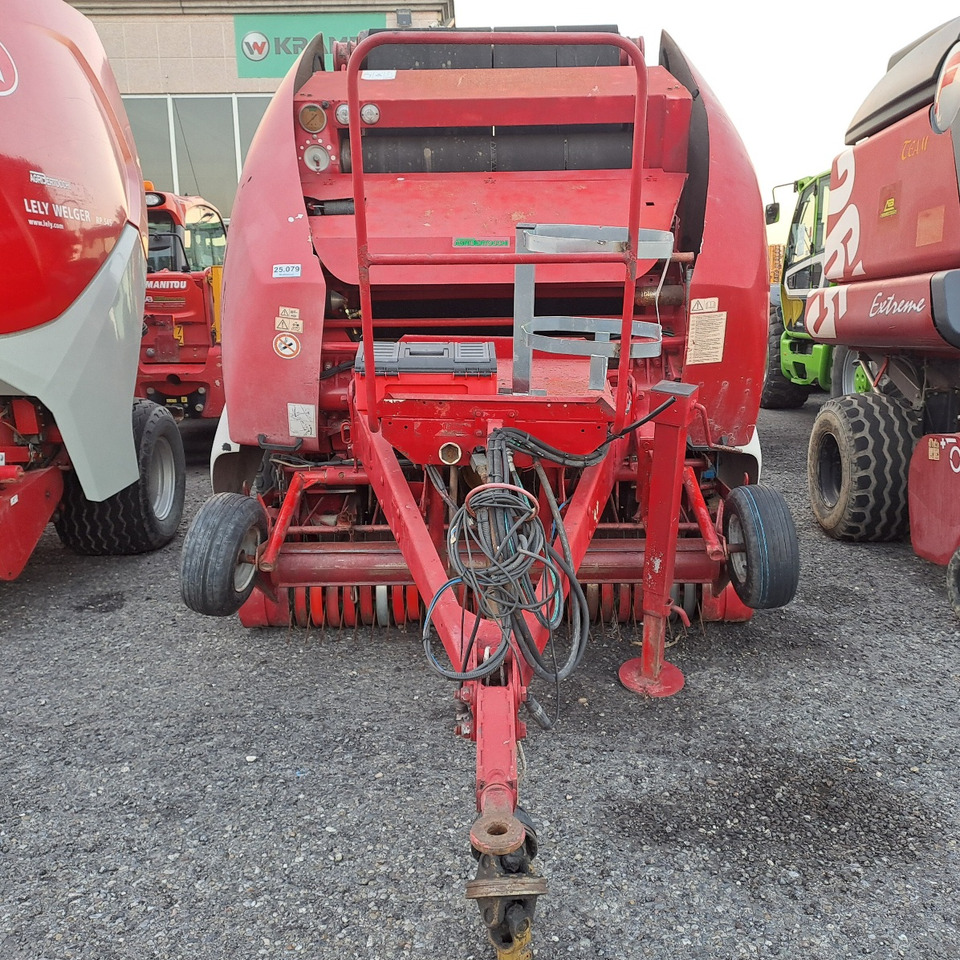 ROTOPRESSA LELY WELGER RP 402 SPECIAL - מכונת צרור עגולה: תמונה 2 ROTOPRESSA LELY WELGER RP 402 SPECIAL - מכונת צרור עגולה: תמונה 2