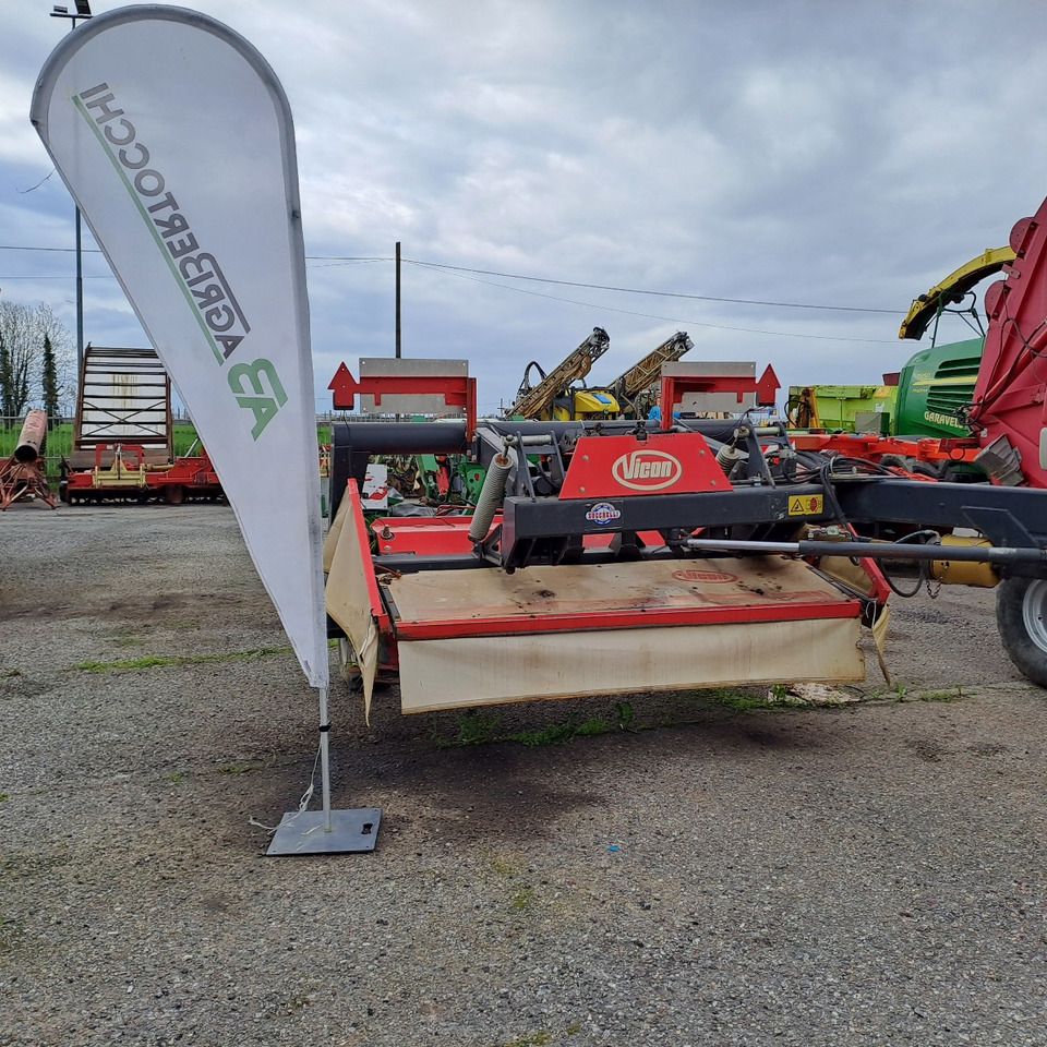 VICON KMR 2401 - מכסחה: תמונה 1 VICON KMR 2401 - מכסחה: תמונה 1