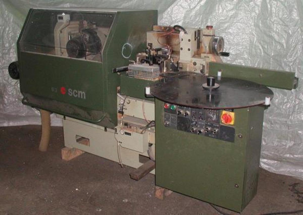 Kantenanleimmaschine SCM - מכונת עיבוד עץ: תמונה 1 Kantenanleimmaschine SCM - מכונת עיבוד עץ: תמונה 1