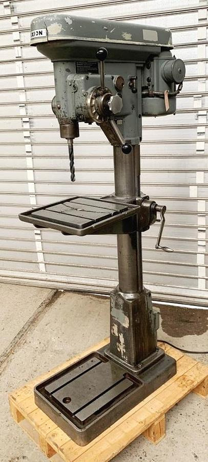 Säulenbohrmaschine IXION - מקדחת עמוד: תמונה 1 Säulenbohrmaschine IXION - מקדחת עמוד: תמונה 1