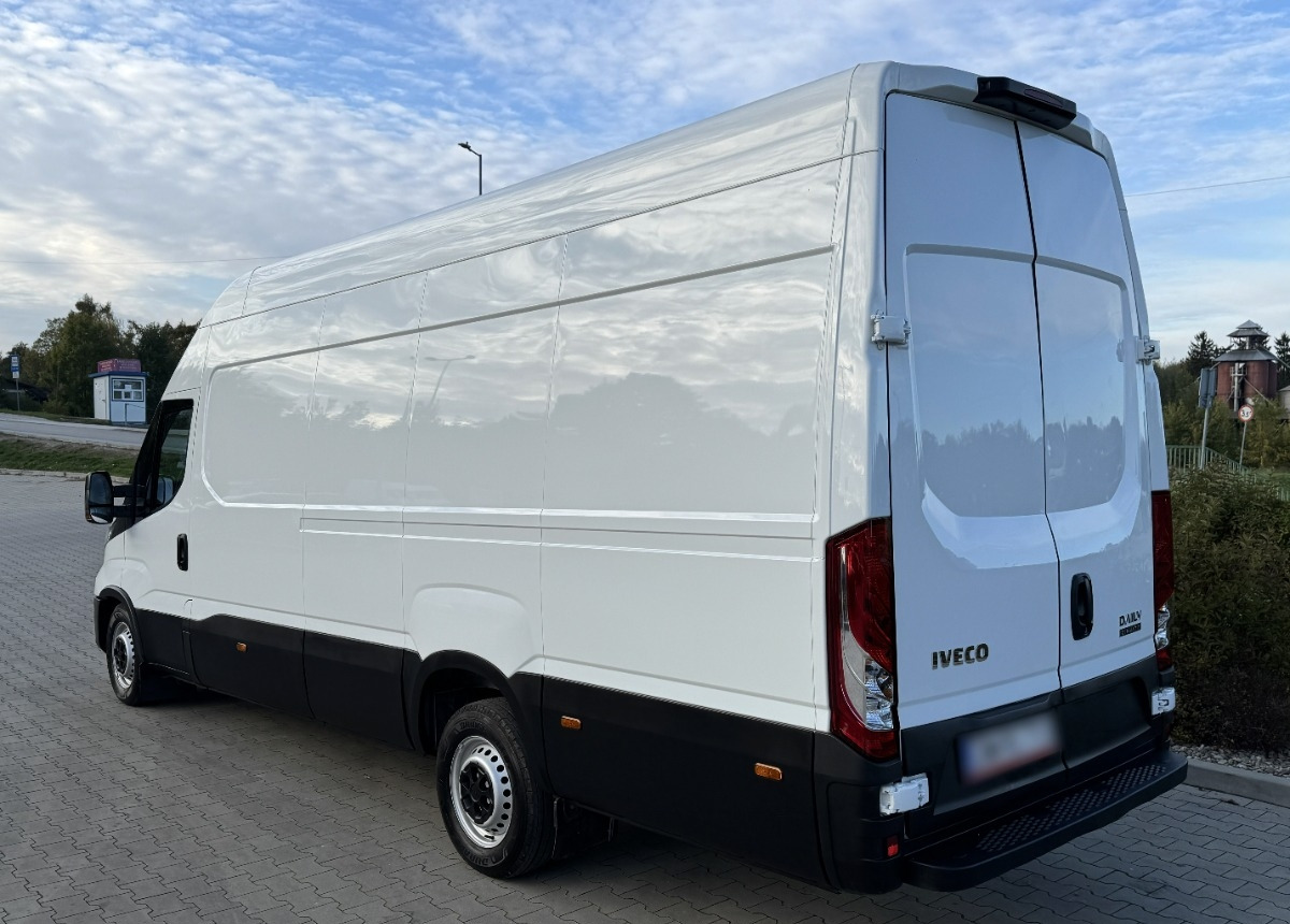 Iveco Daily L4H3 3.0 180KM Hi-matic LED KAMERA Bezwypadkowy Salon PL FV23 - כלי רכב מסחרי עם לוח: תמונה 2 Iveco Daily L4H3 3.0 180KM Hi-matic LED KAMERA Bezwypadkowy Salon PL FV23 - כלי רכב מסחרי עם לוח: תמונה 2