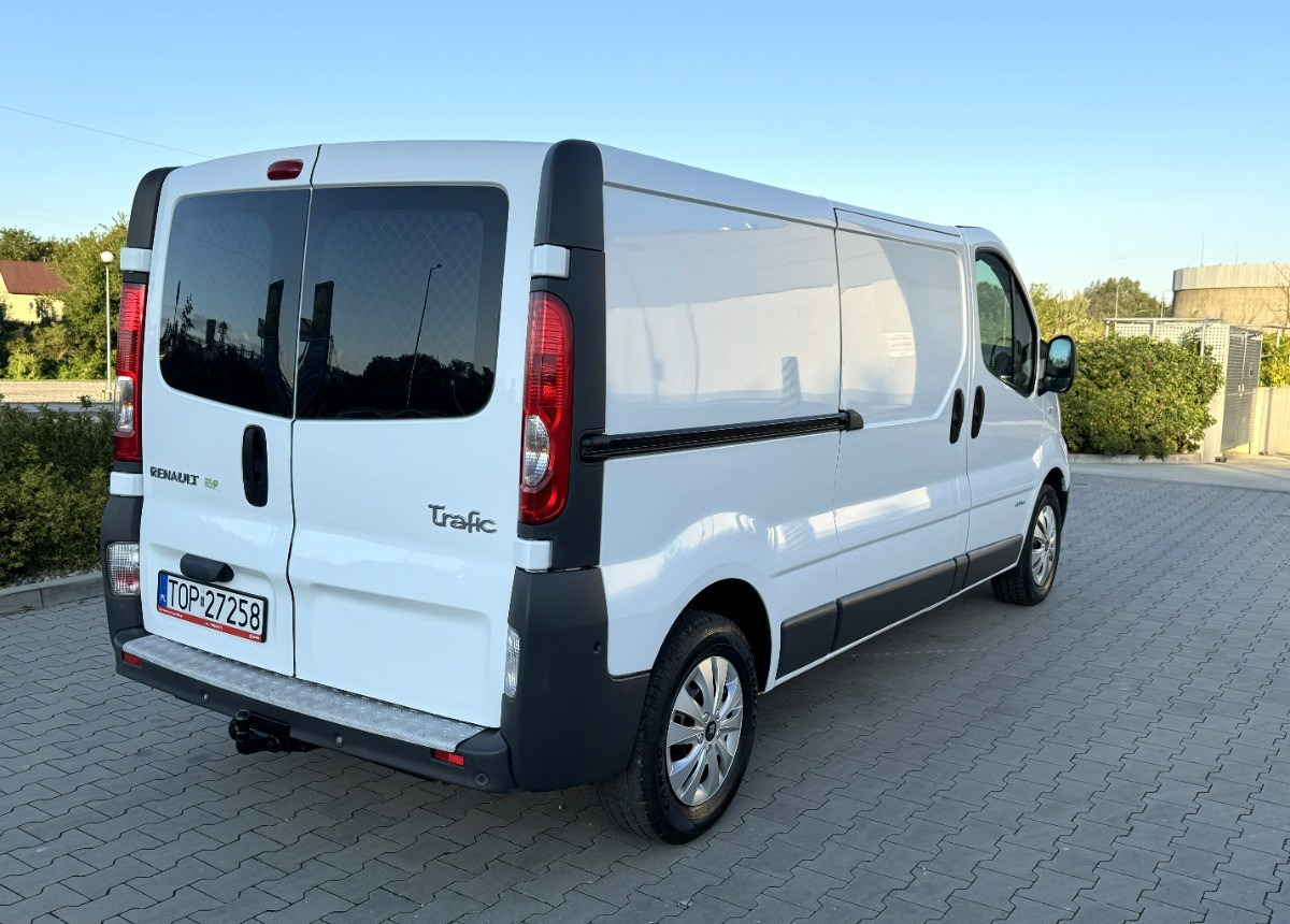 Renault Trafic 2.0 DCI 115KM LONG 2012 Rok Klimatyzacja Nawigacja BEZWYPADKOWY - כלי רכב מסחרי עם לוח: תמונה 4 Renault Trafic 2.0 DCI 115KM LONG 2012 Rok Klimatyzacja Nawigacja BEZWYPADKOWY - כלי רכב מסחרי עם לוח: תמונה 4