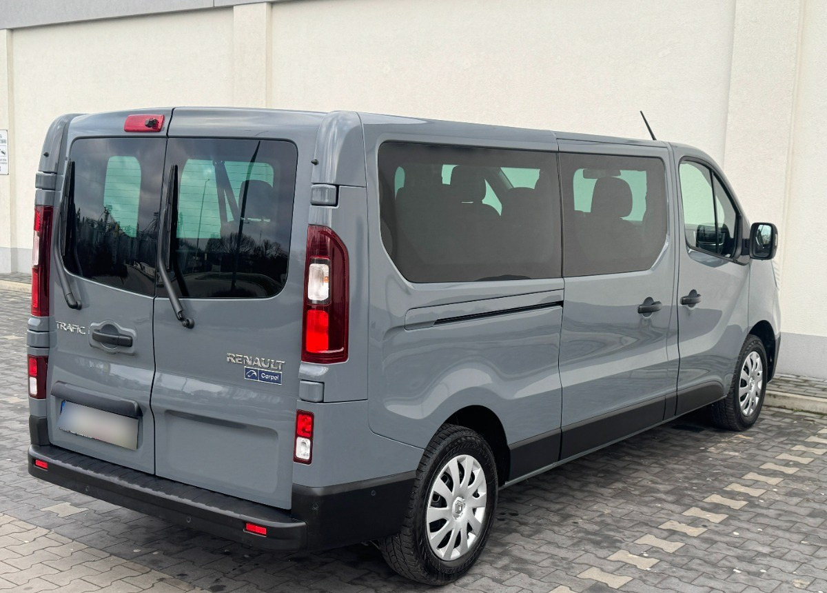 Renault Trafic Long 9 osobowy 2.0 DCI 150 KM Rok 2023 Przewóz osób niepełnosprawnych - מיניבוס, כלי רכב מסחרי לנוסעים: תמונה 4 Renault Trafic Long 9 osobowy 2.0 DCI 150 KM Rok 2023 Przewóz osób niepełnosprawnych - מיניבוס, כלי רכב מסחרי לנוסעים: תמונה 4
